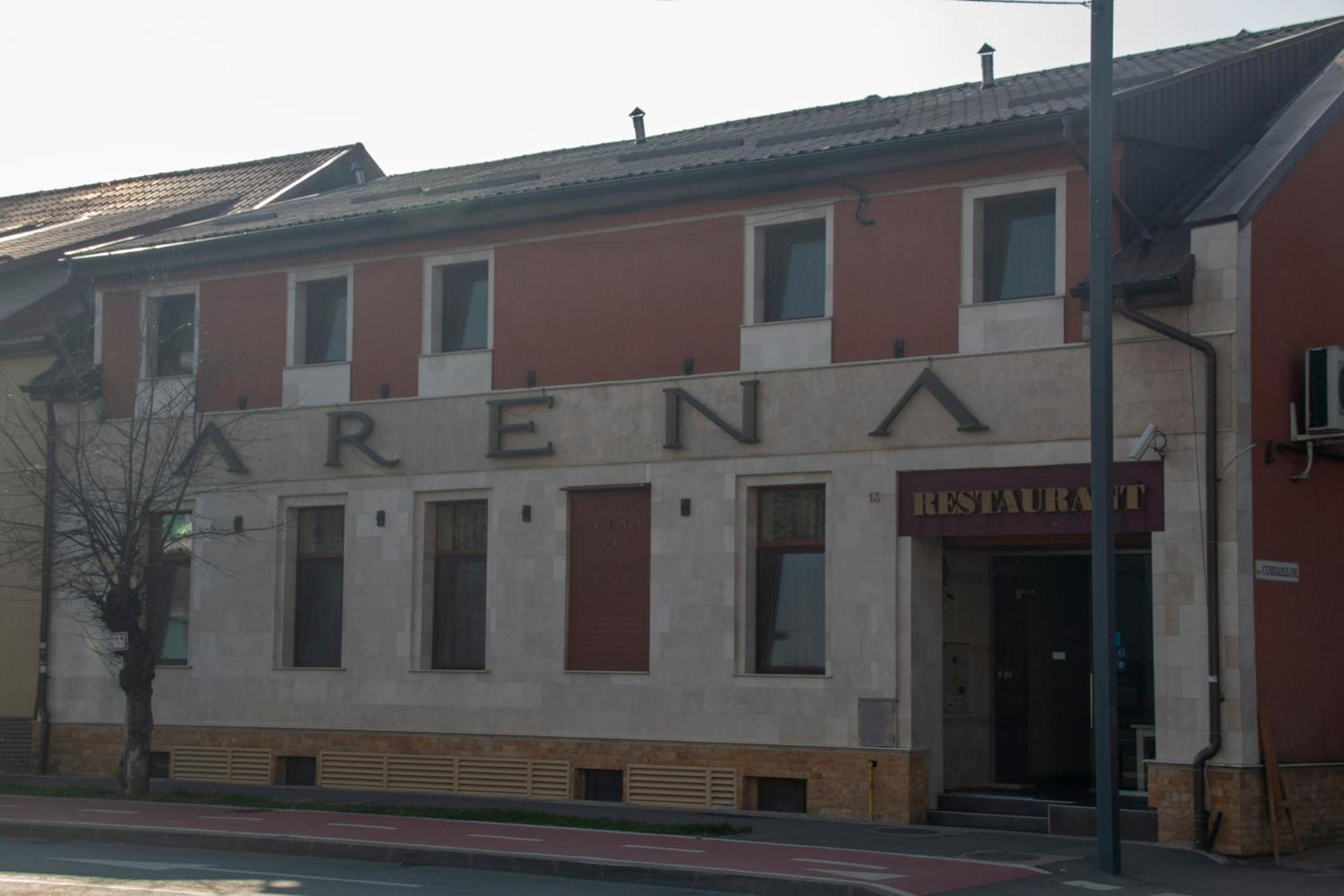 Pension Arena Cluj-Napoca Esterno foto